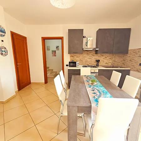 Apartment Beatrice Homes
