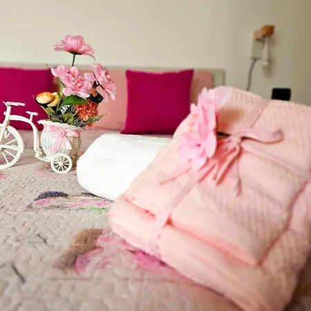 Apartment Beatrice Homes