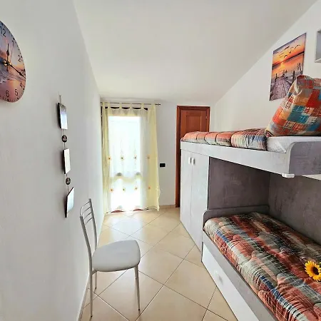 Apartment Beatrice Homes *